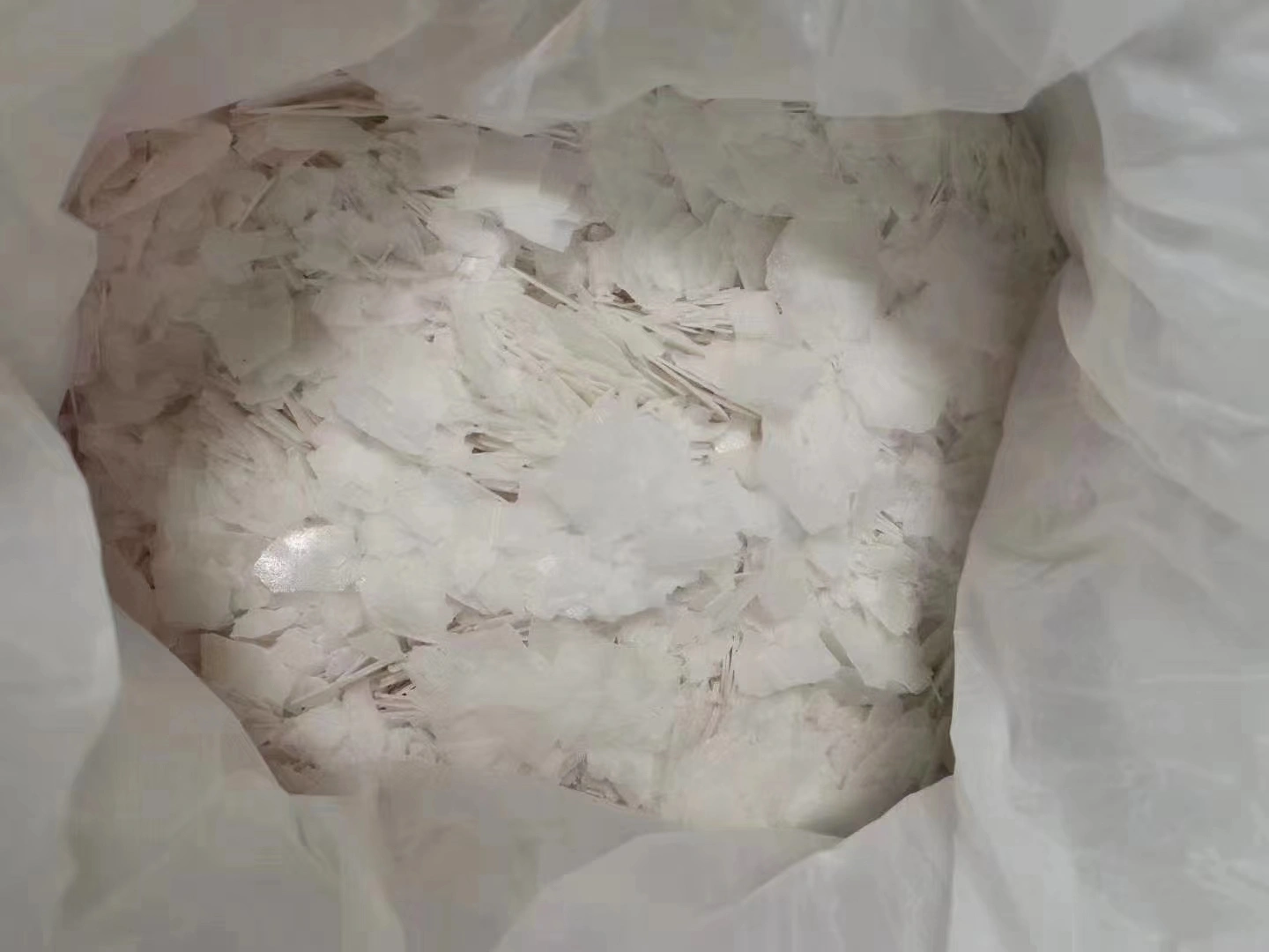 工业99片碱|氢氧化钠 污水处理纺织印染金属清洗原料厂家-广州市佳宏化工有限公司